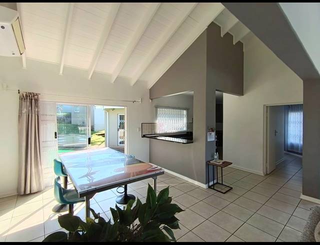 4 BEDROOM HOUSE FOR SALE IN BALLITO CENTRAL